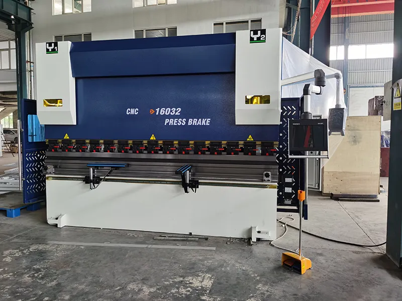 Doblado de prensa plegadora CNC